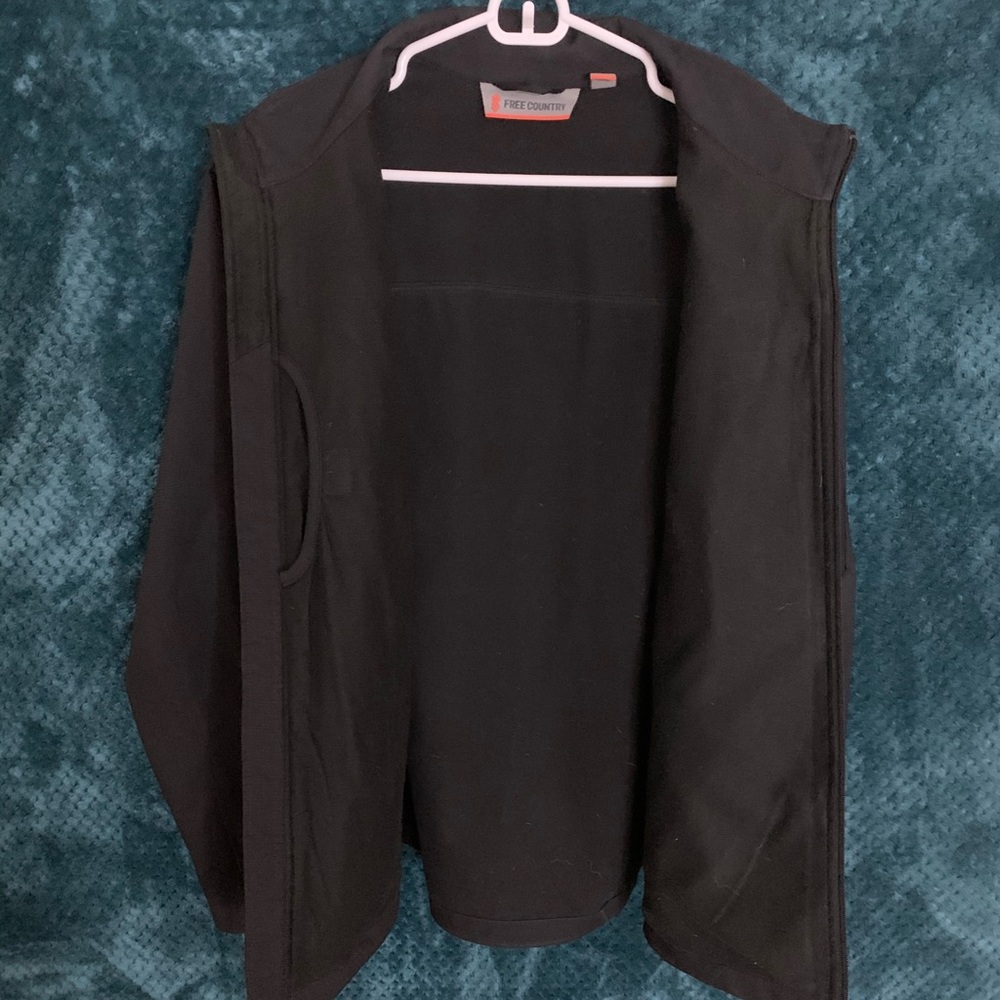 Free Country Soft Shell Jacket - Picture 3 of 6